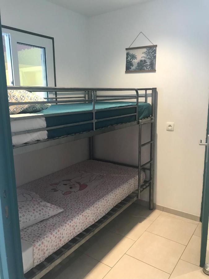 Gites Le Petit Voyageur Sainte-Anne  Esterno foto