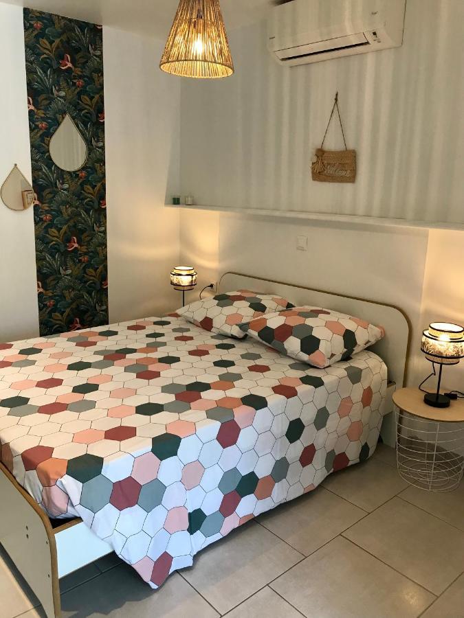 Gites Le Petit Voyageur Sainte-Anne  Esterno foto